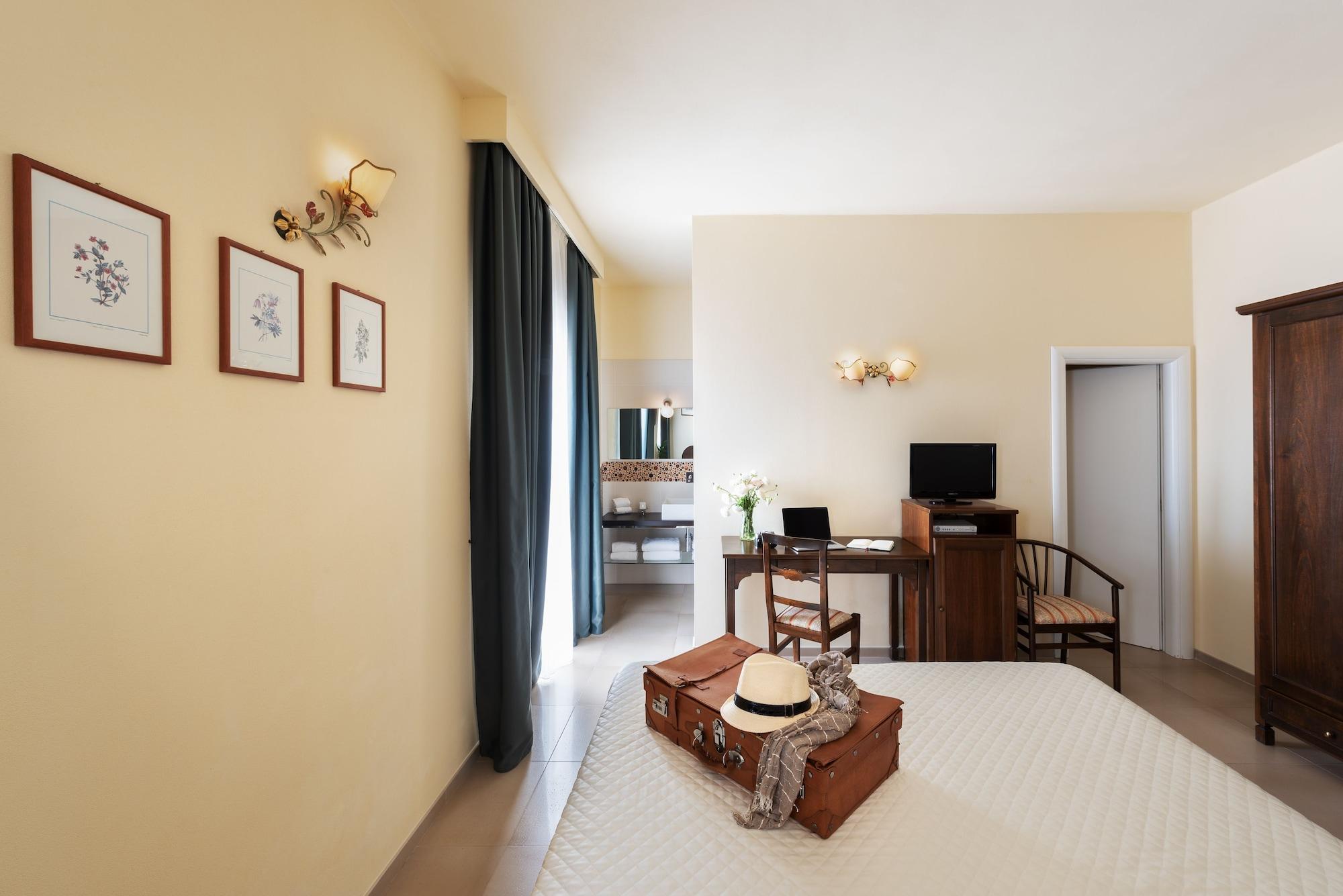 Corsignano Hotel